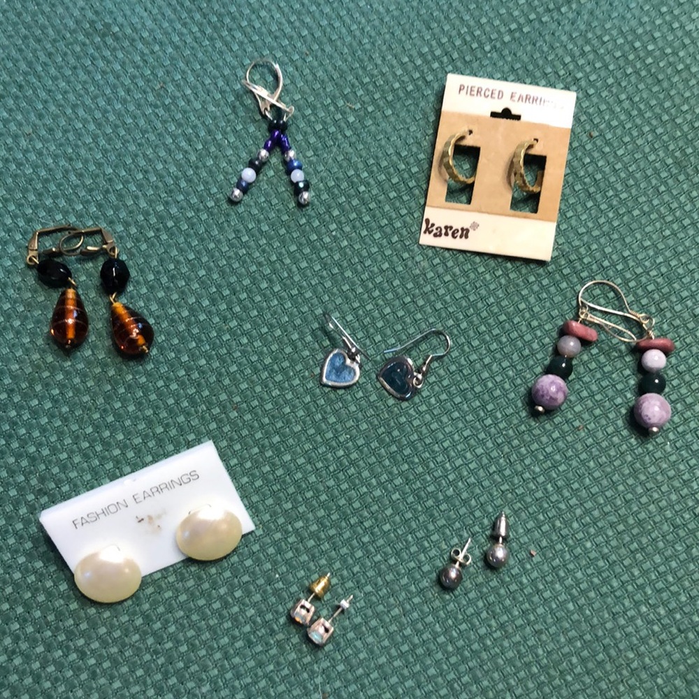 Collection of 8 pairs of vintage earrings